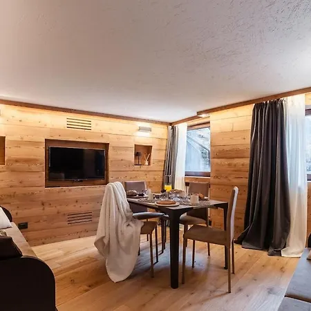 Maison Allee The Art Of Alpine Living 库马约尔